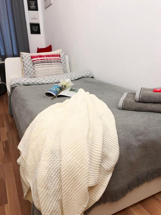 "Be My Guest" Near Metro Station! Apartment Виена Екстериор снимка