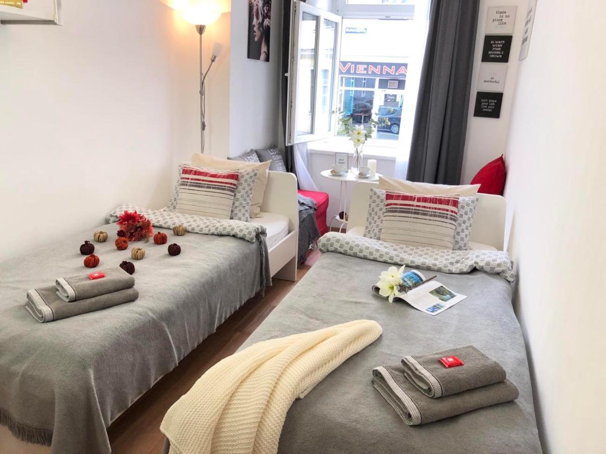 "Be My Guest" Near Metro Station! Apartment Виена Екстериор снимка