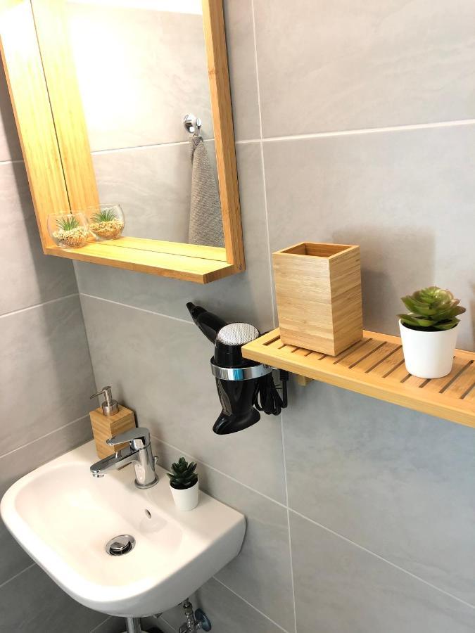 "Be My Guest" Near Metro Station! Apartment Виена Екстериор снимка