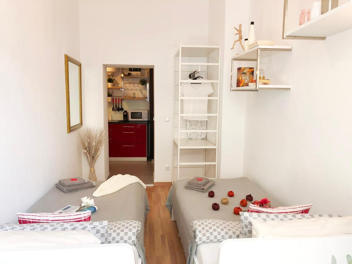 "Be My Guest" Near Metro Station! Apartment Виена Екстериор снимка