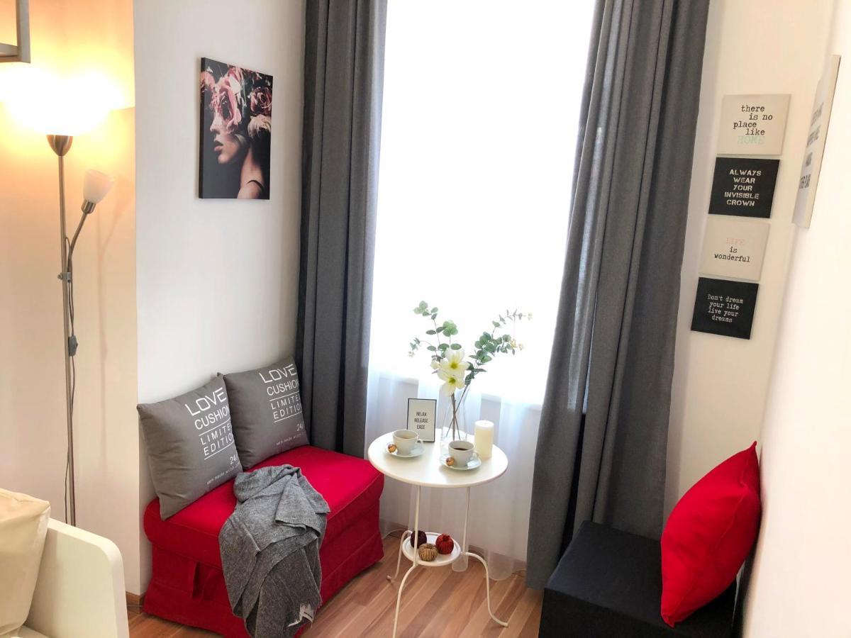"Be My Guest" Near Metro Station! Apartment Виена Екстериор снимка